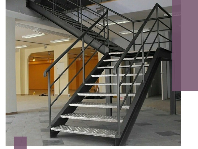 Лестницы для офиса в Орле: изготовление, монтаж, демонтаж