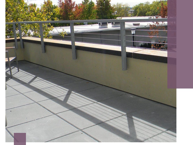 Металлические парапеты под ключ в Орле: монтаж и изготовление